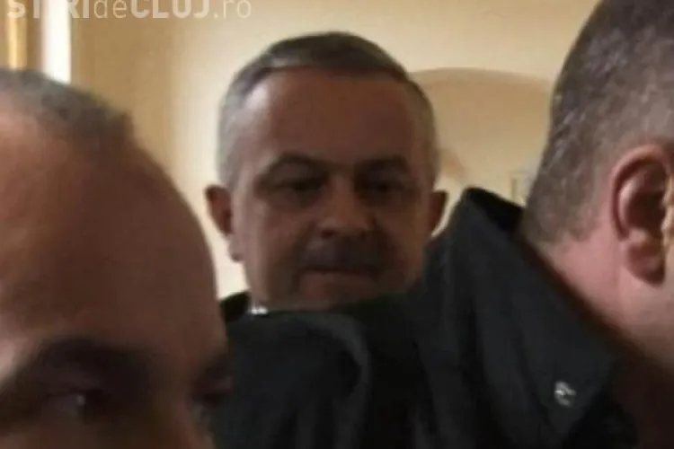 Polițistul Mihai Curt, de la IPJ Cluj, a mers la mare pe banii lui Gabor Gabor, fratele bulibașei țiganilor din Cluj