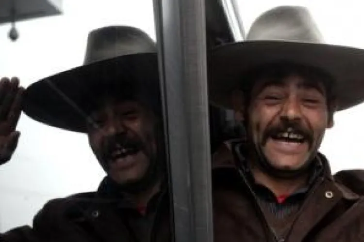 Proclamația de unire a romilor se semnează astăzi la Parlament