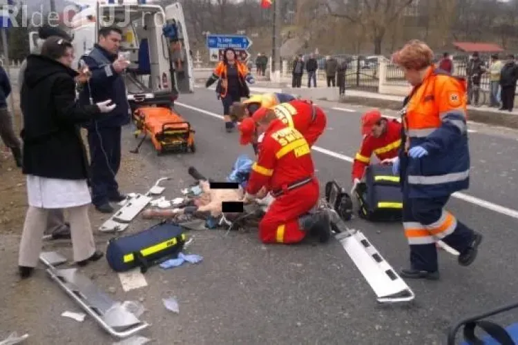 Pieton spulberat de un TIR la 20 de km de Dej. UPDATE: Victima a murit - VIDEO