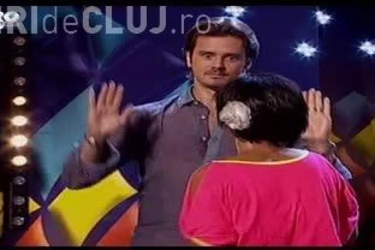 ROMÂNII AU TALENT: Mihai Petre sărutat pe gură de o concurentă - VIDEO