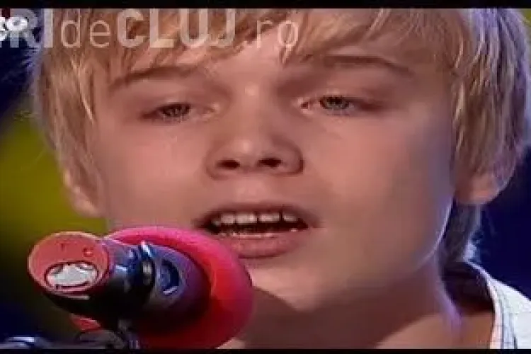 ROMANII AU TALENT - Adrian Aron, puștiul cu părul bălai care a cântat despre IUBIRE - VIDEO