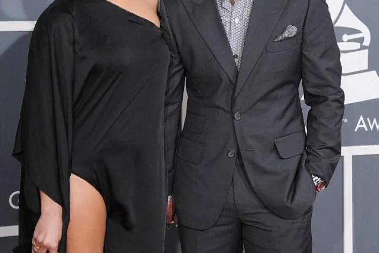 JENNIFER LOPEZ într-o ținută obraznică la Grammy 2013 - FOTO