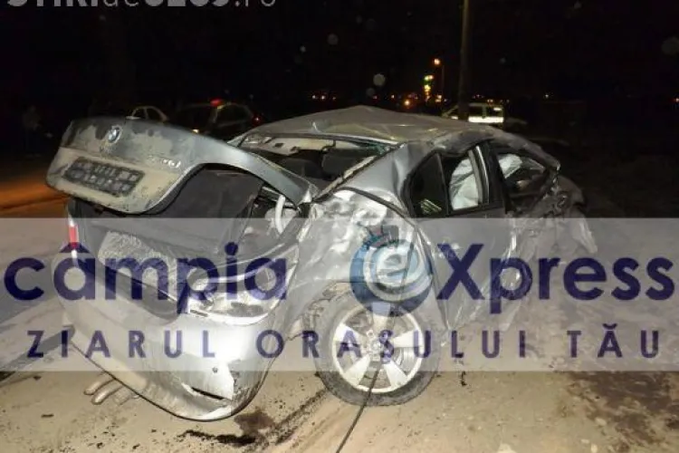 Două accidente între Câmpia Turzii şi Viişoara! Şase maşini au fost distruse. Un BMW e bun de dus la fier vechi - FOTO