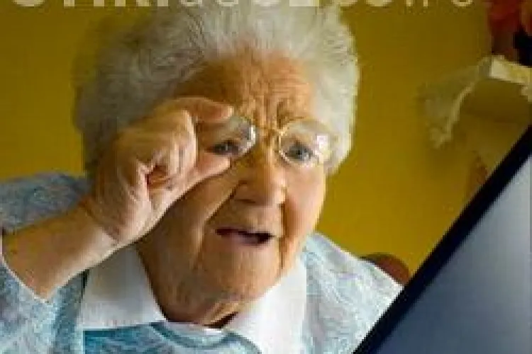 Bătrânii ar trebui să folosească Facebook. Vezi aici motivul