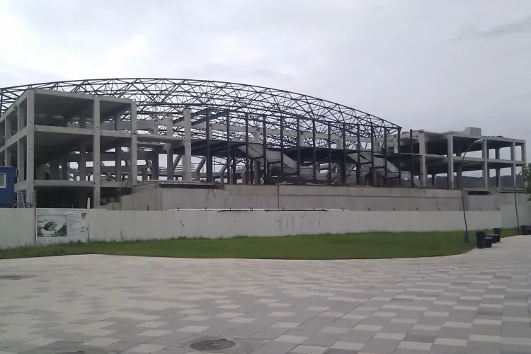 Costul lucrărilor la Sala Polivalentă cresc cu 13 milioane de lei. AFLĂ de ce crește prețul - VIDEO