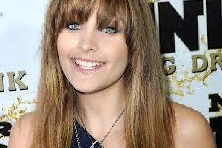 Cum arată Paris Jackson, fiica Michael. Tânăra şi-a schimbat din nou look-ul - FOTO