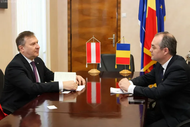 Ambasadorul Austriei primit de Emil Boc - FOTO