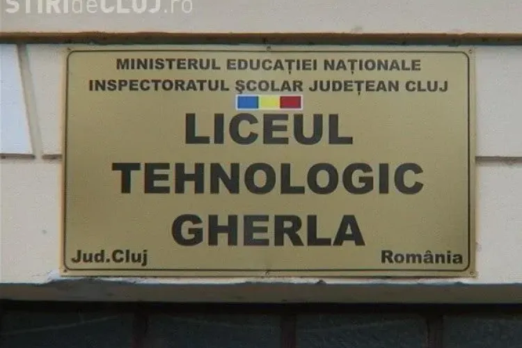 Elev batjocorit la Gherla a făcut un atac de panică! Agresorii lui au ajuns la poliție