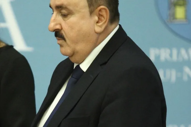 Dumitru Bobină, şef în Primăria Cluj-Napoca şi lider de sindicat, acuzat că a bătut o angajată