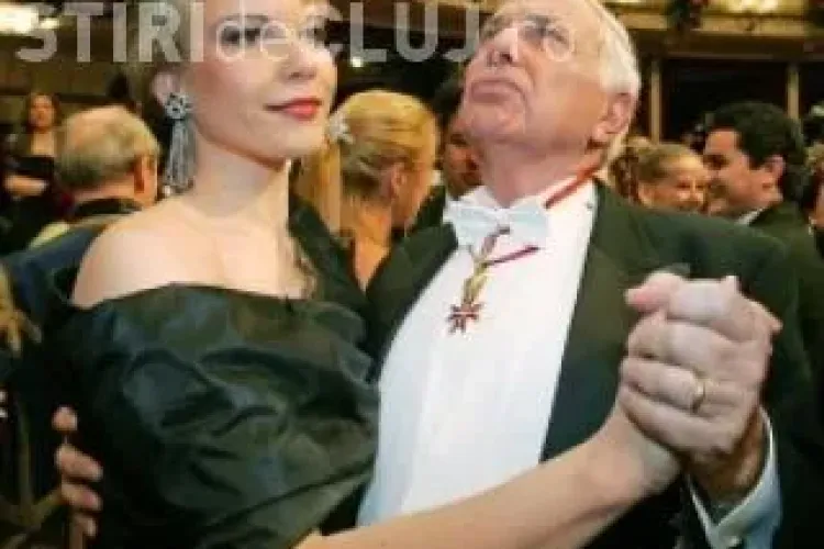 Organizatorii Balului Operei se razgandesc! Evenimentul va fi prezentat de Corina Chiriac si de ziaristul Rares Bogdan