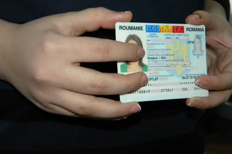 Buletinele se schimbă din 1 iulie. Vor avea microcip și amprente