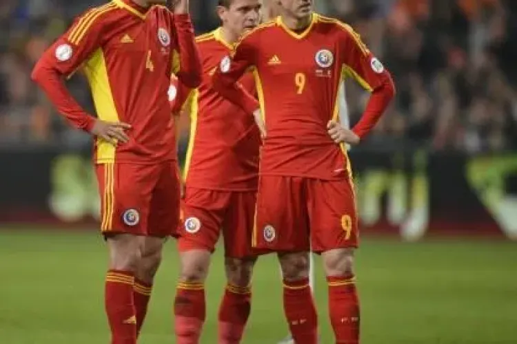 Tricolorii au chefuit până la 7.00 dimineața, după EȘECUL umilitor cu Olanda