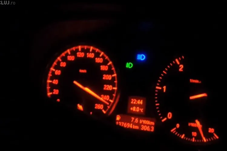 Noaptea, cu 250 km/h pe Autostrada Transilvania de la Câmpia Turzii la Gilău - VIDEO