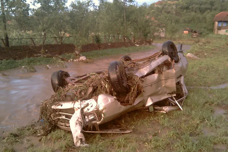VIN INUNDAȚIILE la Cluj! COD GALBEN 