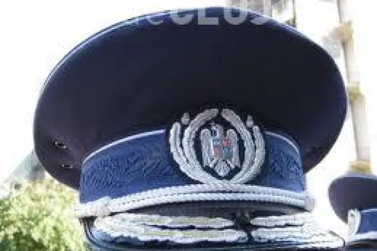 Protest împotriva șefului de post din Jucu: ”Ne bagă copiii la pușcărie. Are deja 15 tineri pe conștiință”