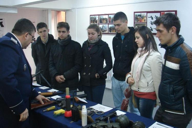 Ziua porților deschise la Școala de Agenți de Poliție ”Septimiu Mureşan” - FOTO