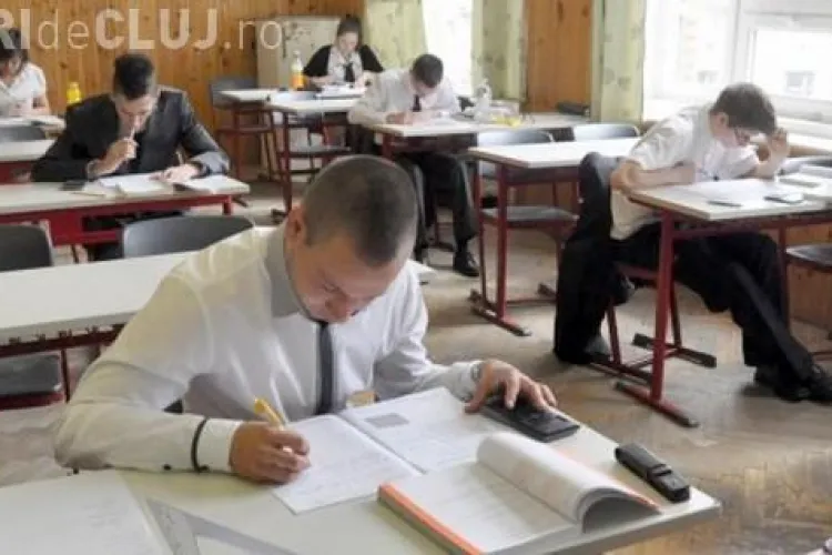 A început simularea examenului de Bac la Cluj