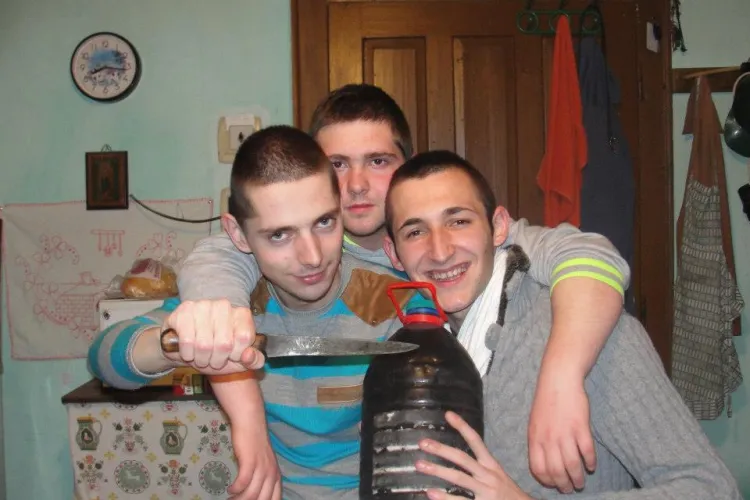 Ce măsuri ia poliția rutieră în cazul șoferilor din Dej care conduceau ieșiți din mașini 