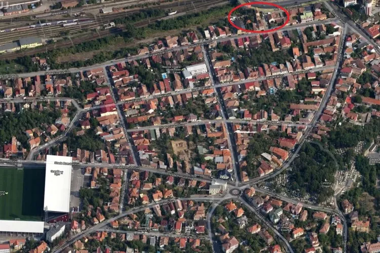 Arde Gruia! Incendiu pe strada Locomotivei