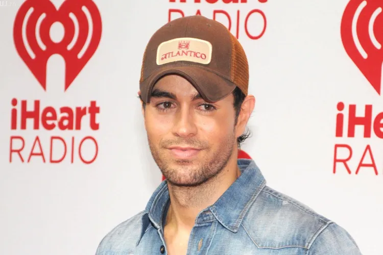 Mama lui Enrique Iglesias e o frumusețe și la 62 de ani - FOTO