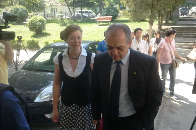 Boc: Guvernul Ponta este Guvernul CLAXON. Caracterizare la un an de Guvernare Ponta