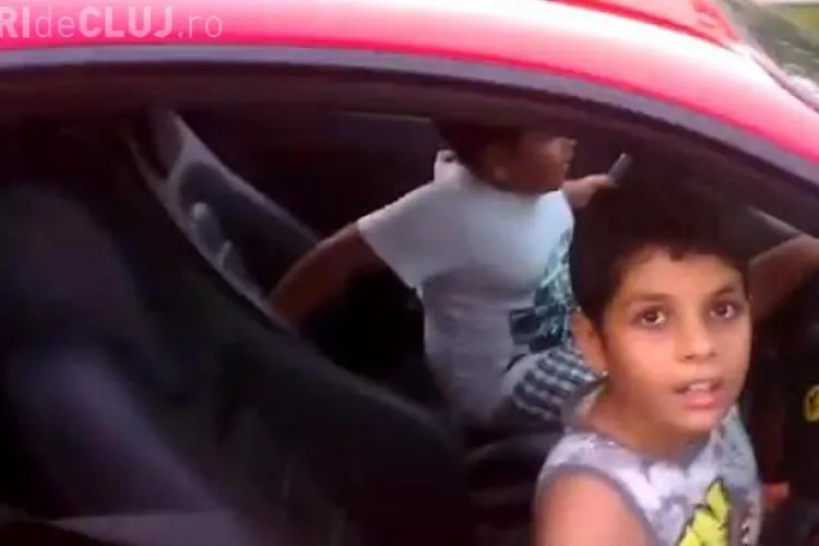Un copil de 9 ani la volanul unui Ferrari! Tatăl lui a fost arestat - VIDEO