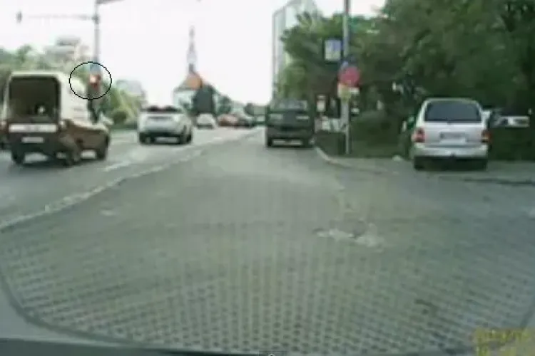Un şofer clujean a filmat traficul timp de o oră! Ce a descoperit l-a ŞOCAT - VIDEO