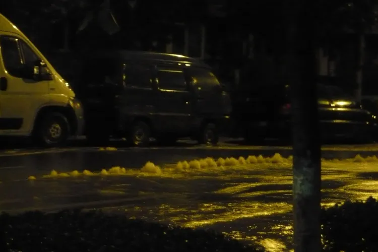 Inundație în Mărăști: de pe Dorobanților până în Sensul Giratoriu - FOTO 