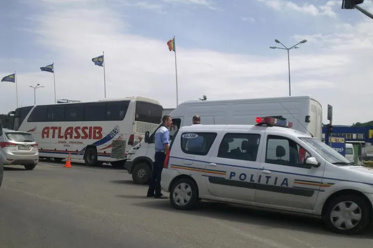 Accident în față la Metro. Traficul a fost blocat până în Florești - FOTO