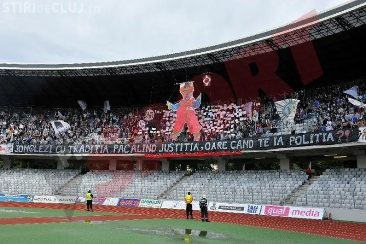 Suporterii U Cluj și-au bătut joc de Walter la meciul cu Petrolul Ploiești - FOTO și VIDEO
