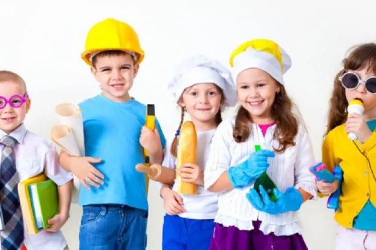 Ce job poate avea copilul tău, în funcție de luna în care s-a născut