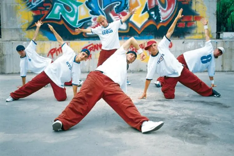 Trupa Simplu se reunește duminică la ”România Dansează”