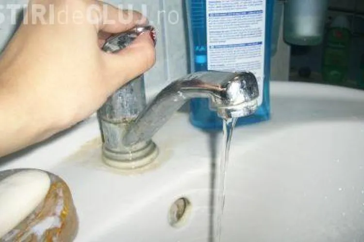 Cinci strazi din Cluj-Napoca nu au apa pana la ora 21.00 din cauza unei avarii. VEZI care sunt!
