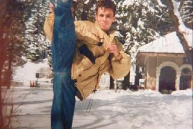 Mircea Badea se juca de-a Van Damme de la 18 ani