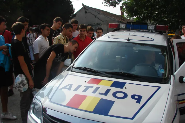 "Misiune Imposibila", elevi din mai multe etnii sunt in tabara la Cluj