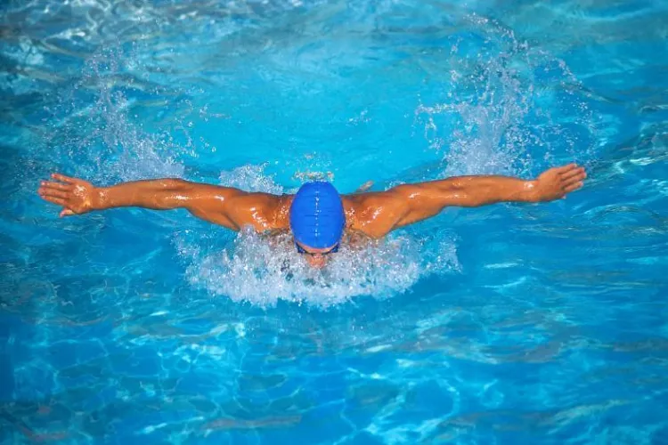 36 de clujeni vor inota la Swimathon, in 7 august la Bazinul Olimpic, pentru o cauza nobila