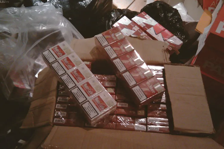 VIDEO - Contrabandisti, prinsi la Turda cu 600 de pachete de tigari