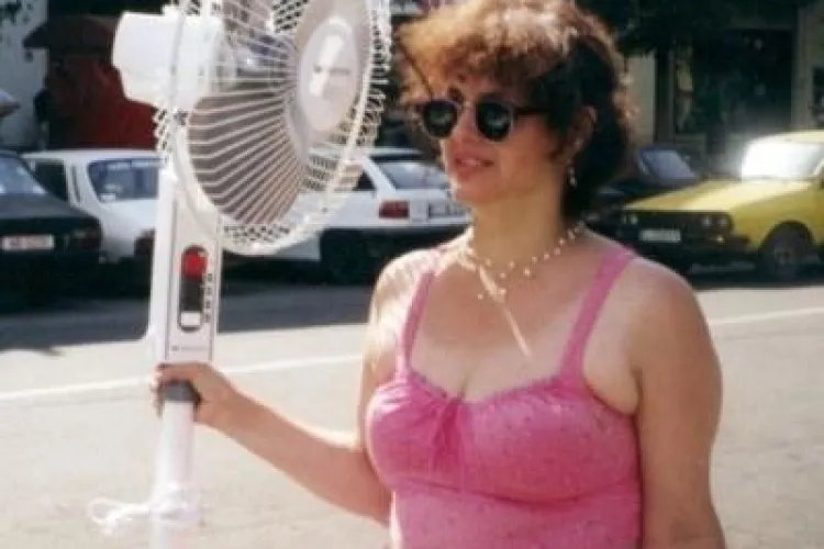 Firmele din Cluj trebuie sa asigure angajatilor apa, dusuri si repaus