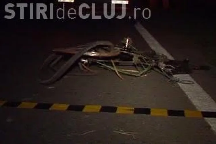 Un biciclist a fost lovit de un sofer, care a disparut de la locul accidentului