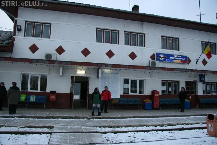 L-a imbatat si i-a furat 327 de lei in gara Huedin