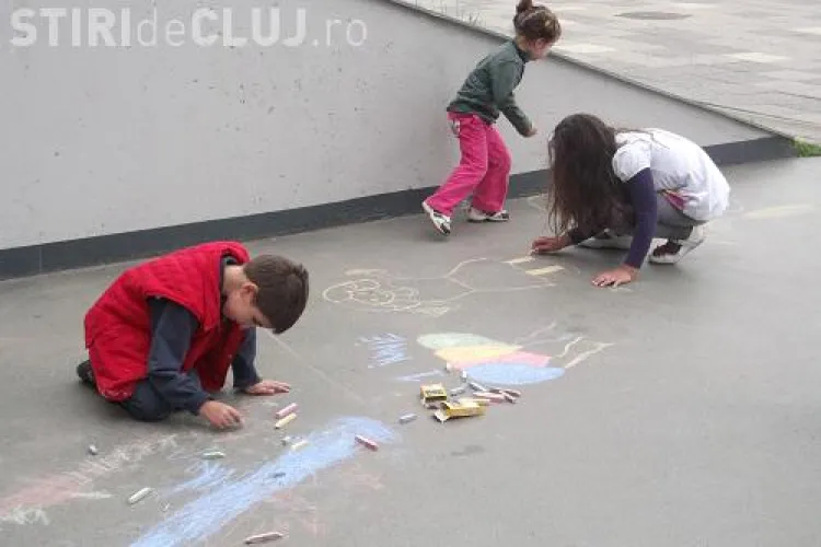 „Atelierele Viitorului” prilej de bucurie pentru 300 de copii clujeni