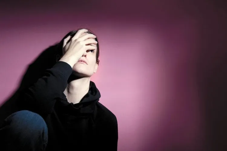 6 semne că vei intra în depresie