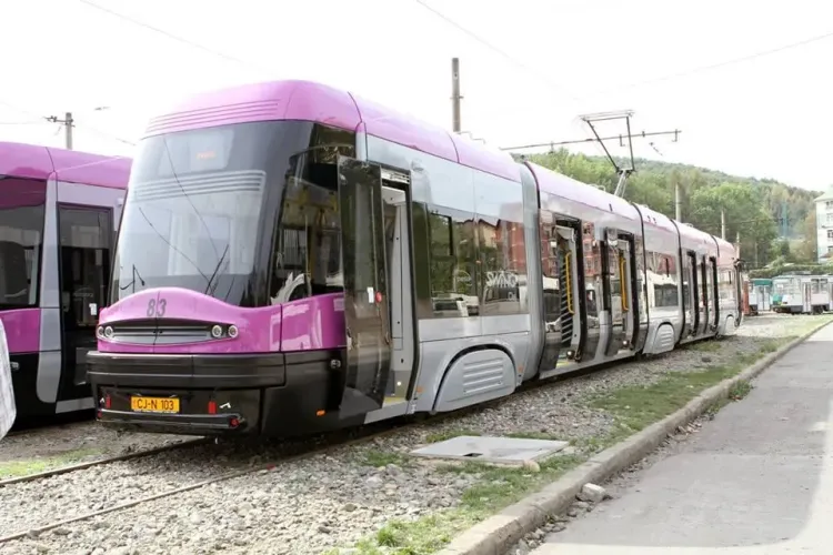 Proiect din fonduri europene pentru asfaltarea străzilor adiacente liniei de tramvai