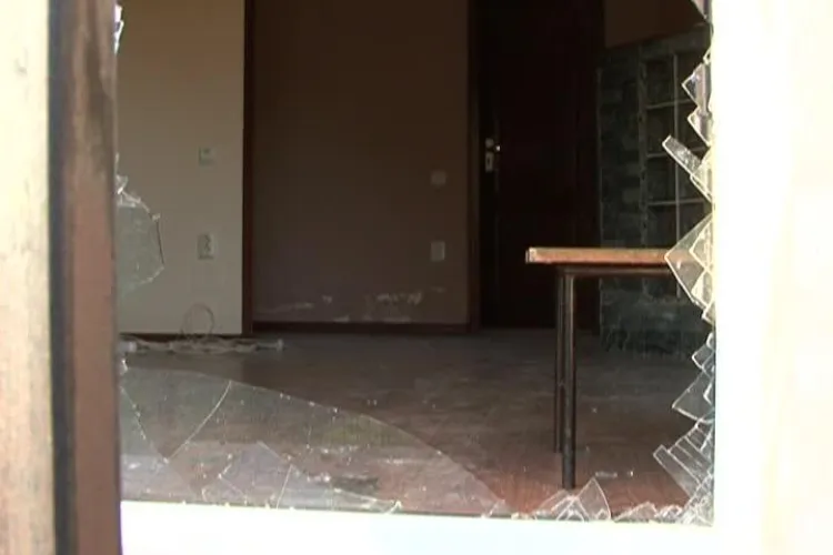 EXPLOZIE la un bloc în Florești! VIDEO și mărturiile locatarilor 