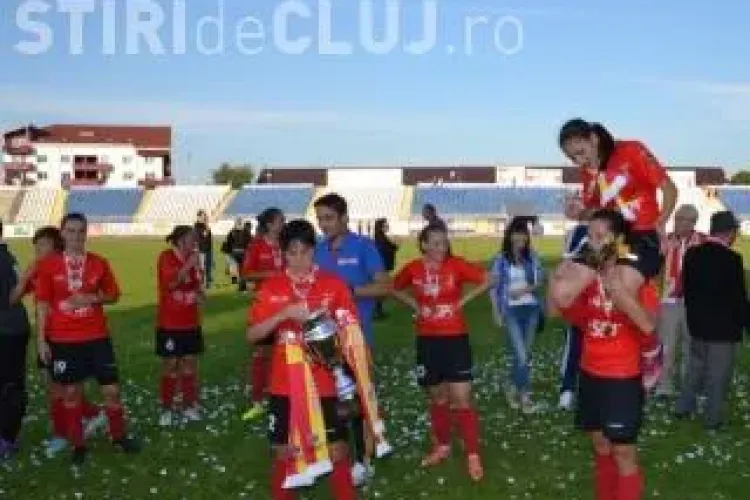 Finală UEFA Champions League pe Cluj Arena. Fotbalistele de la Olimpia UT Cluj-Napoca au fost premiate