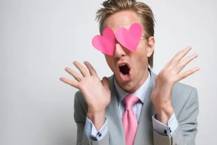 Top 10 adevăruri despre ”dragosea la prima vedere”