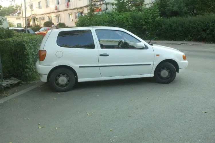 Parcare de nesimțit în Gheorgheni. Un trecător a luat MĂSURI. Ce s-a întâmplat -  FOTO