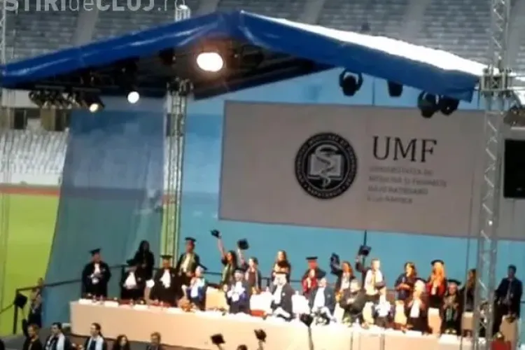 Absolvire UMF 2013: 1.000 de absolvenţi au cântat şi s-au bucurat pe Cluj Arena - VIDEO