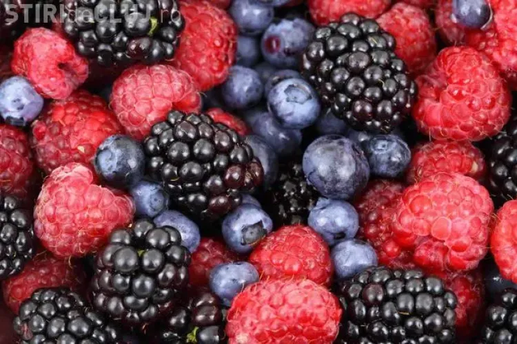 Fructe de pădure cu VIRUS HEPATIC A, exportate din România, retrase din consum în Italia