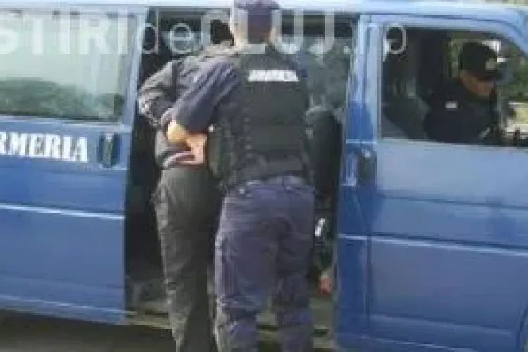 Un clujean a devastat apartamentul din care a fost evacuat